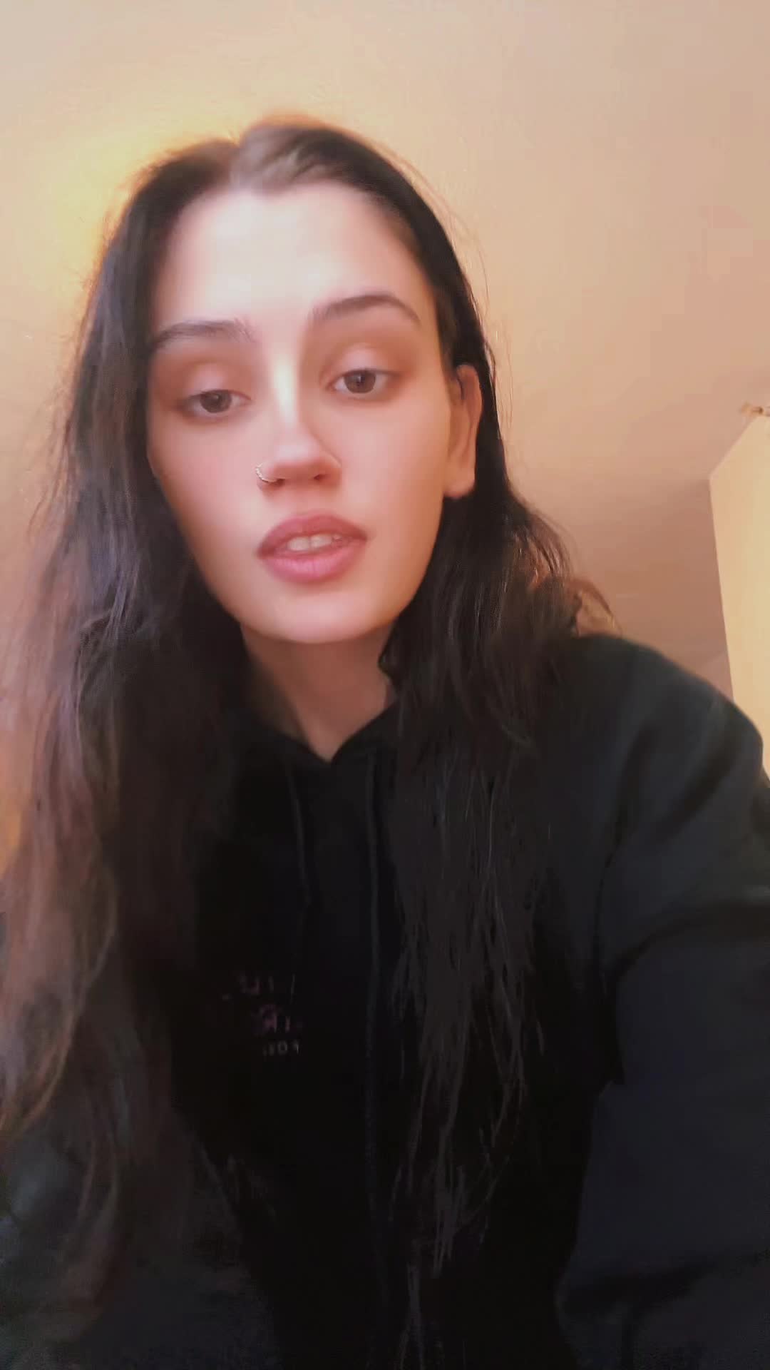 @B💋