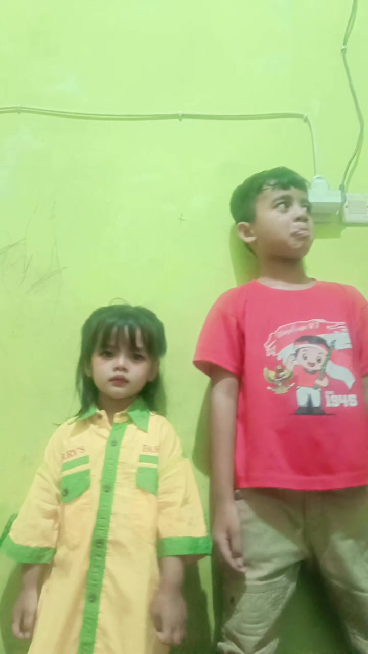 @Zee