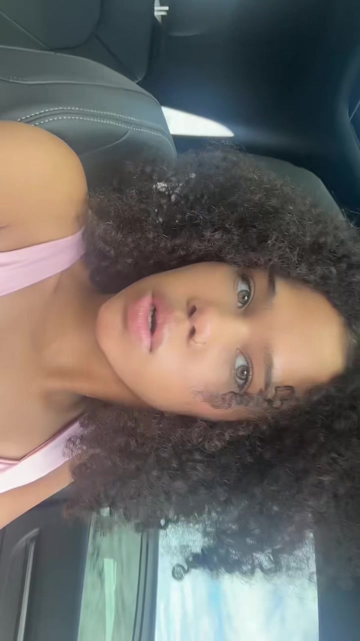 @𝒯𝒶𝓁𝒾𝒶 𝑀𝒶𝓇𝓉𝒾𝓃𝑒𝓏