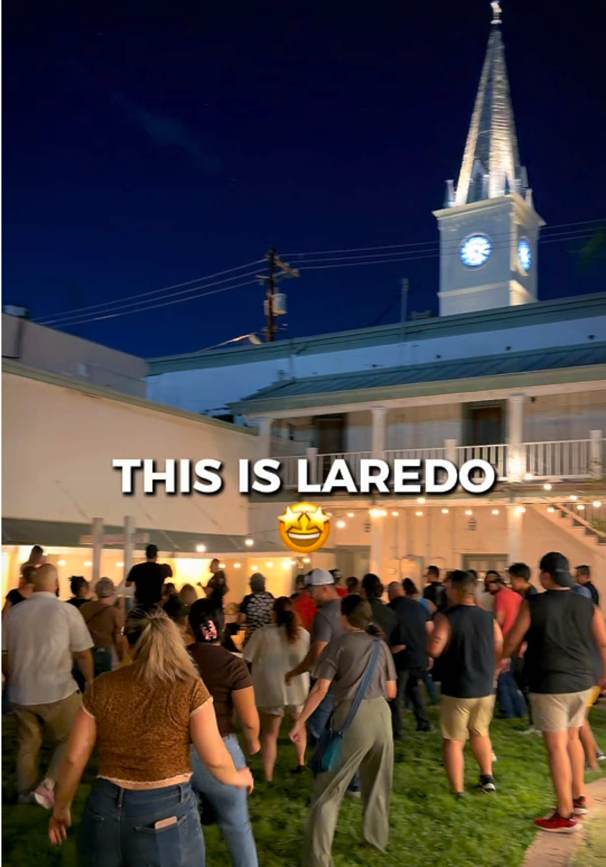 @Latinos Academia de Baile