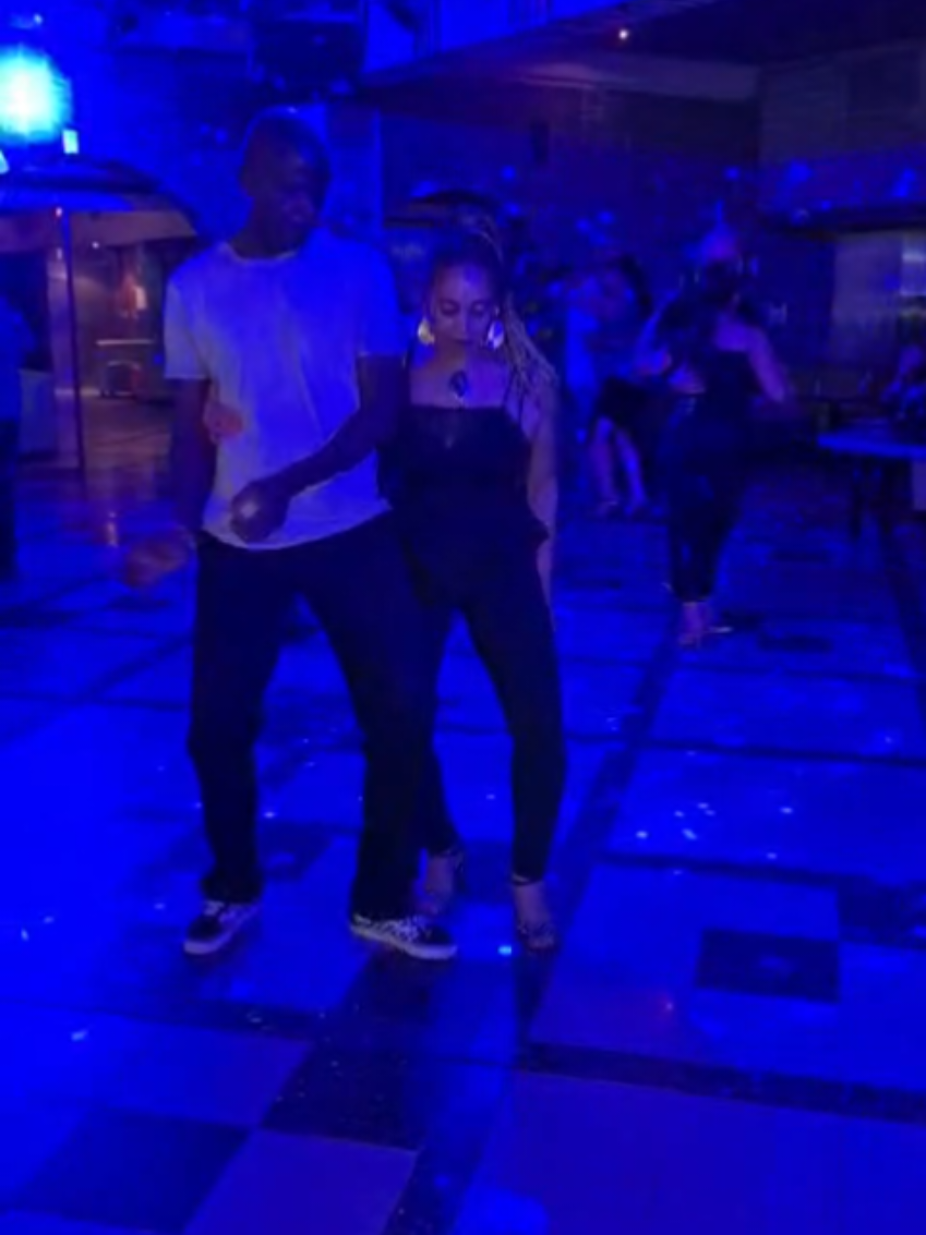 @Monia&Dance