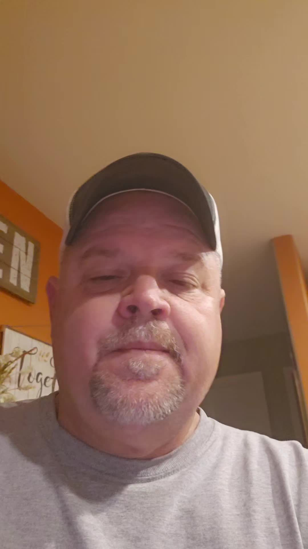 @Ed Beautte American 🇺🇲