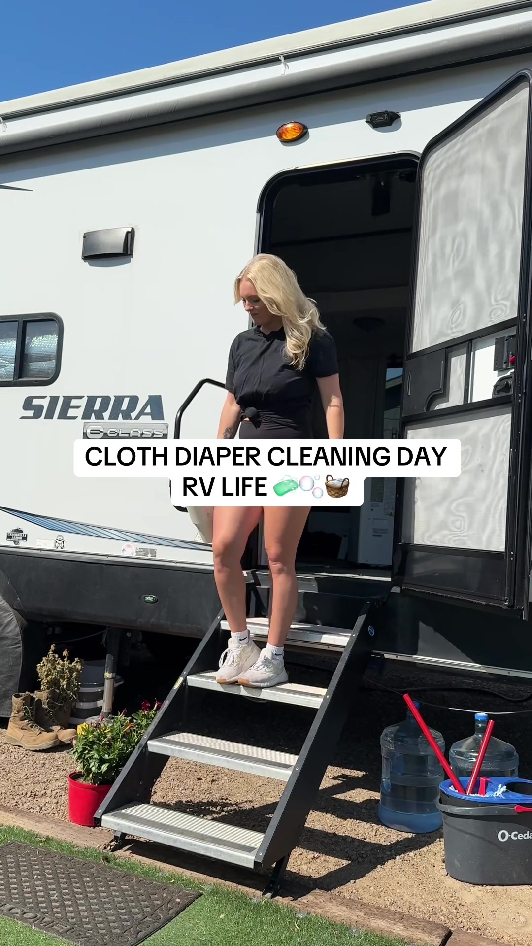 @Sierra - Full-Time RV Life