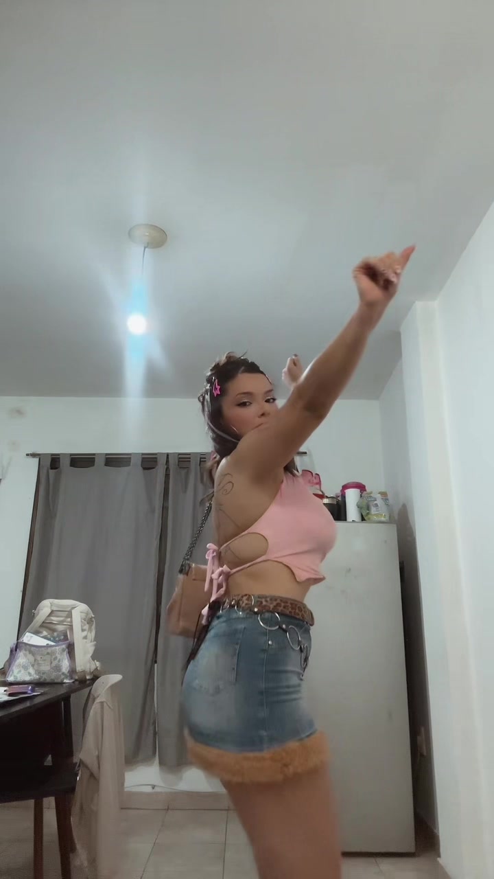 @Brenda Luciana