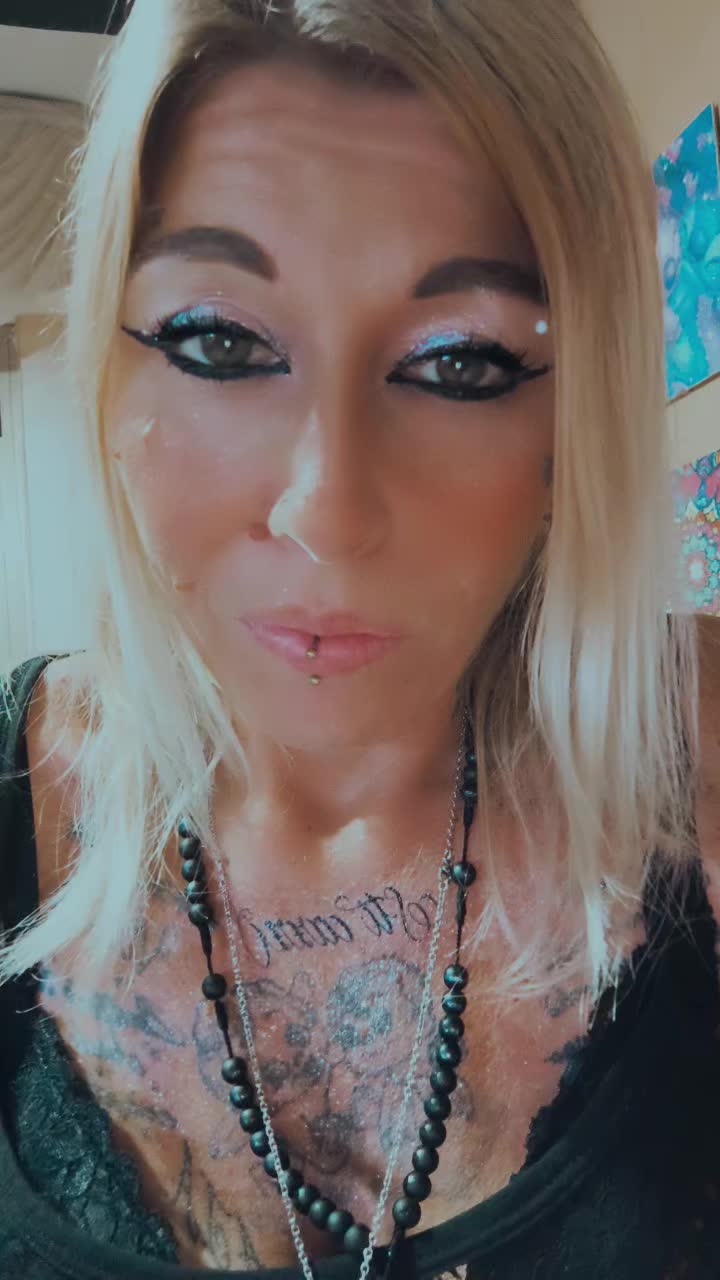 @🏳️&zwj;🌈Ⱨ₳ⱤⱠɆɎQɄł₦₦🏳️&zwj;🌈
