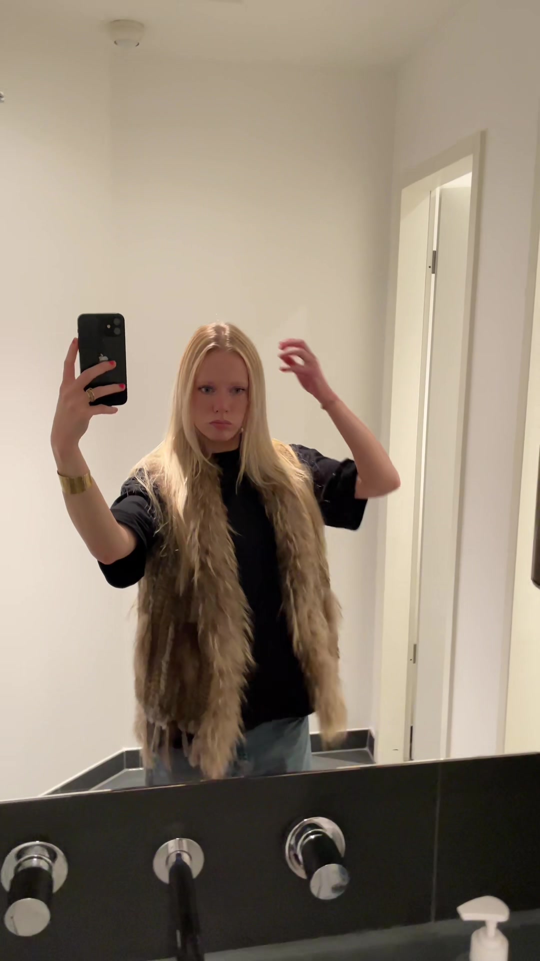 @Charly