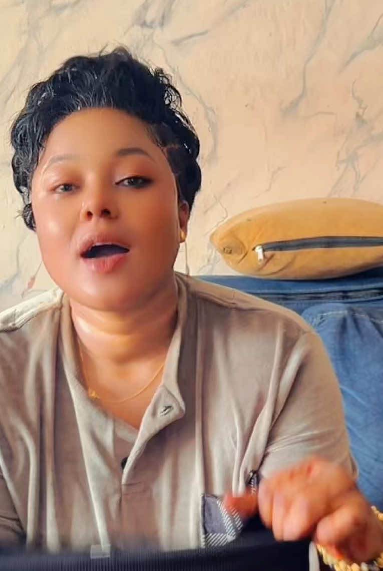 @fatoumataTraor&eacute;1212(76972423)