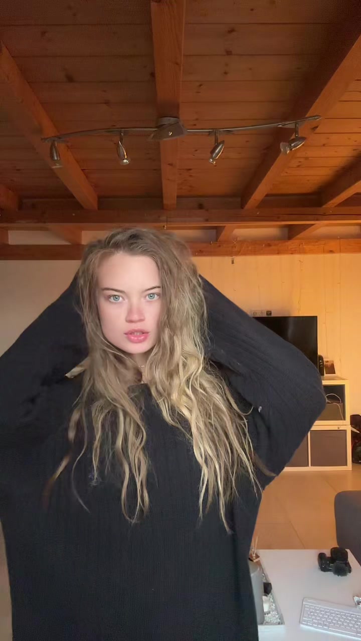 @Laura ✟ Eva