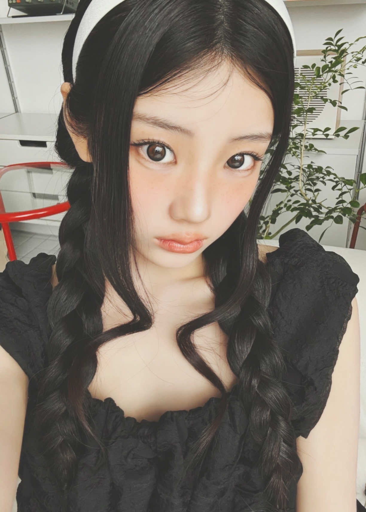 @𑣲┆𝒱ivian ˚.⋆ֹ