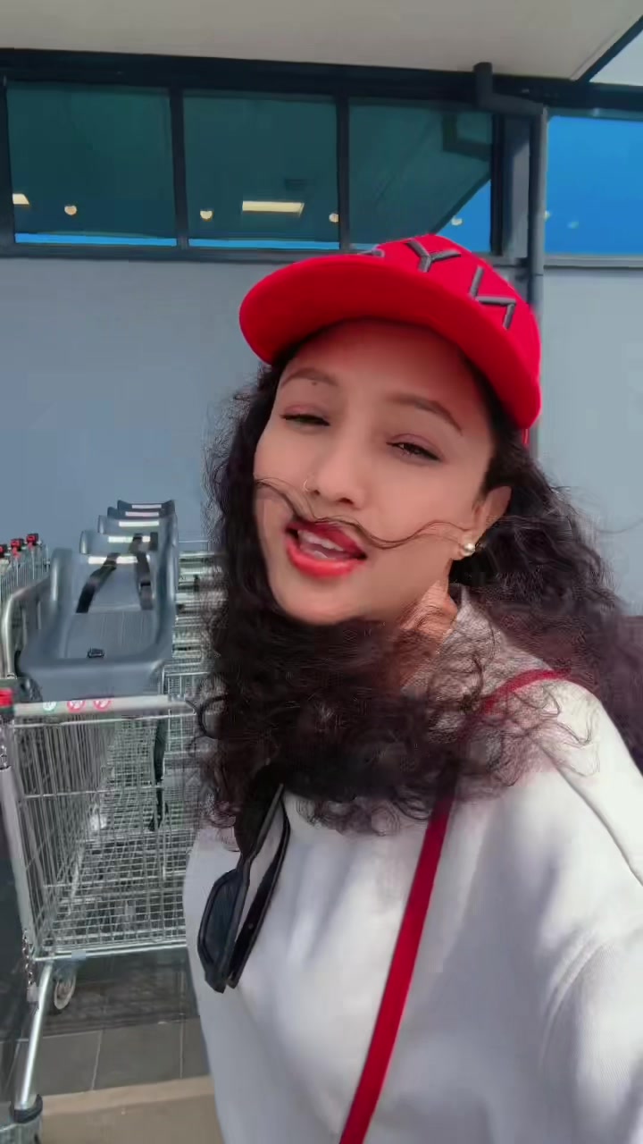 @Subukc🇳🇵🇵🇹🇬🇧