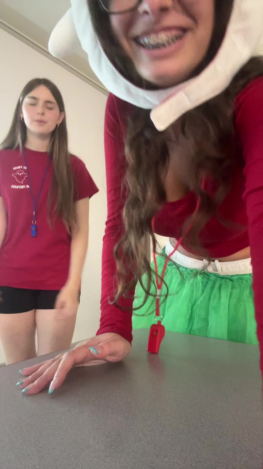 @markzuccs