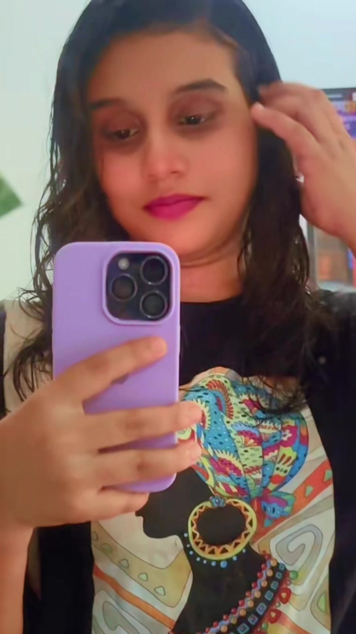 @🧚&zwj;♀Nimra 💫