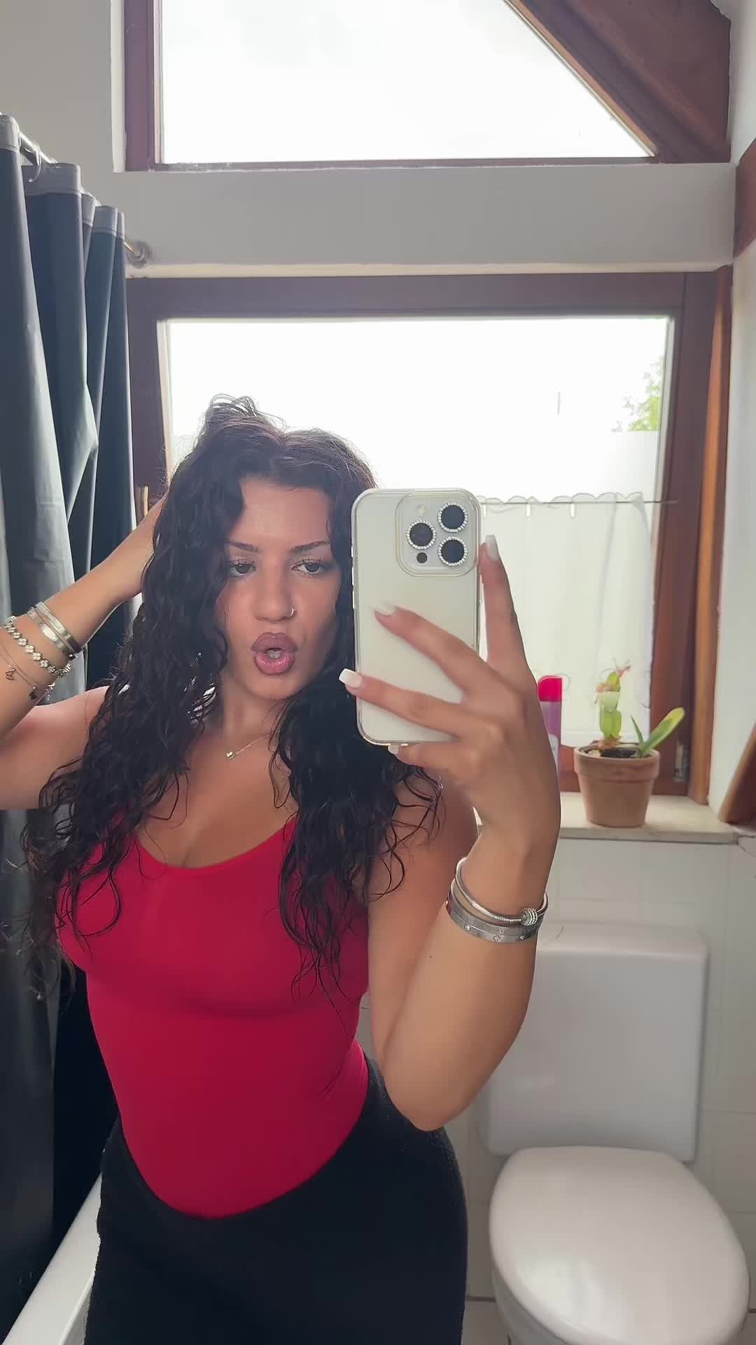 @sophiee🥥