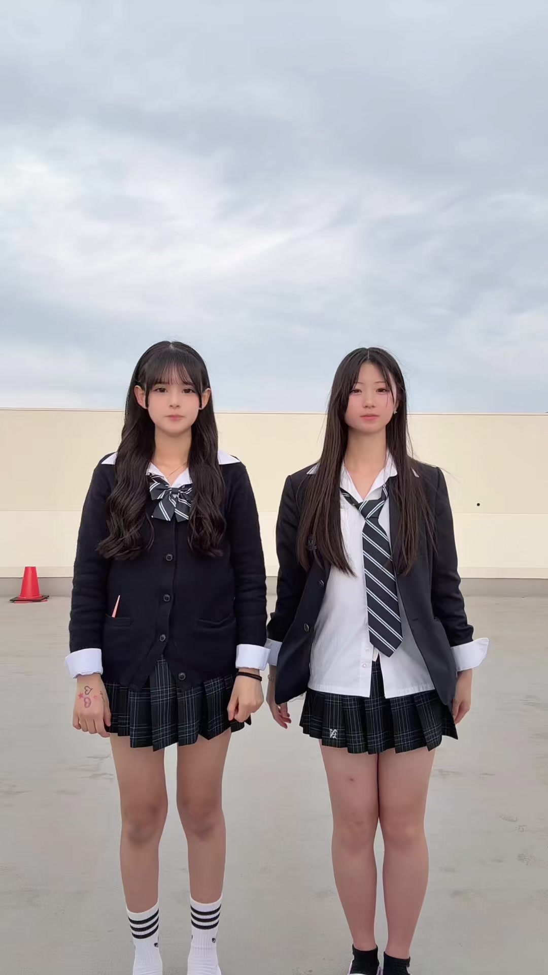 @ゆりえ