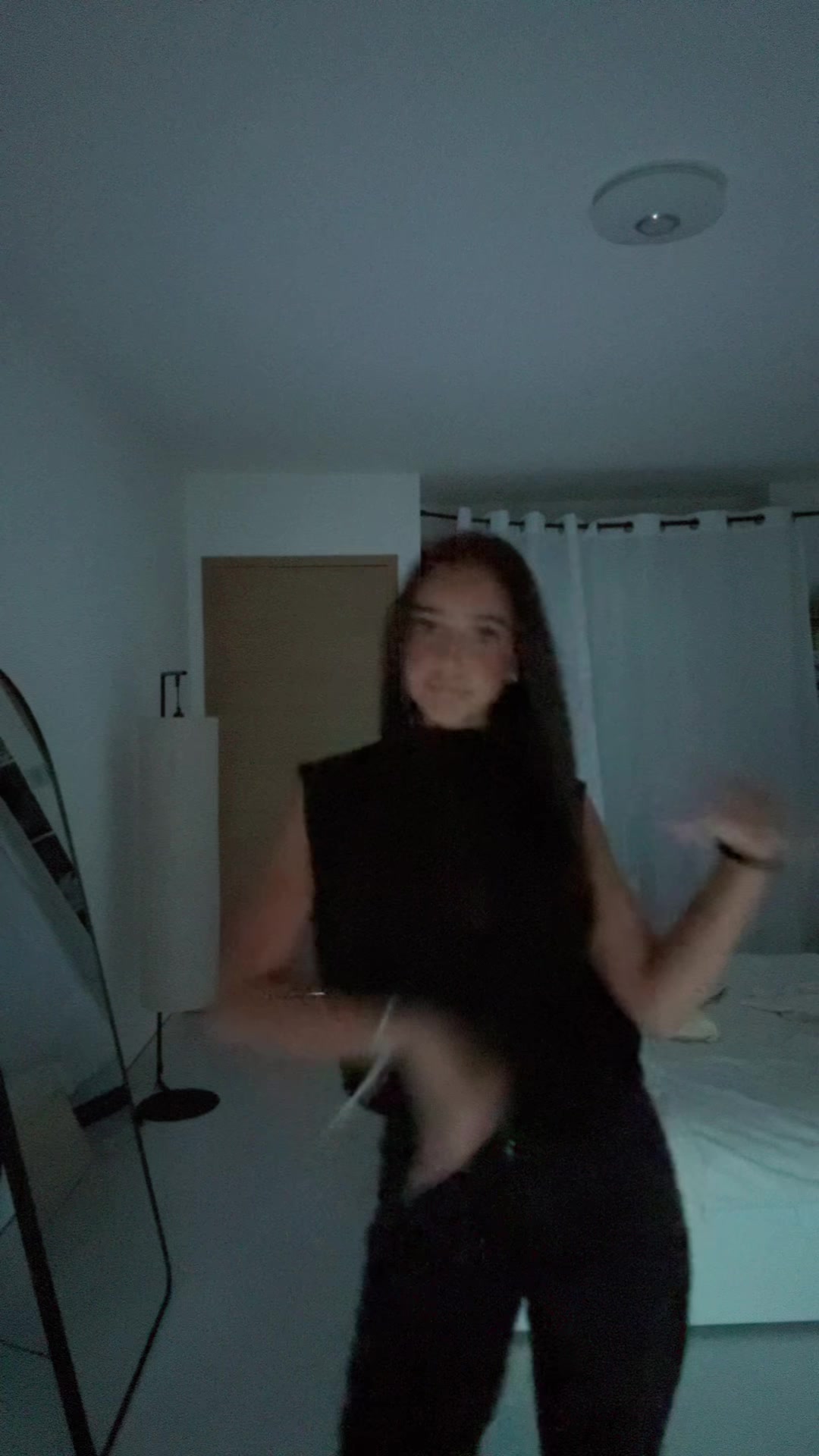 @𝒀 𝑬 𝑳 𝑰 𝒁