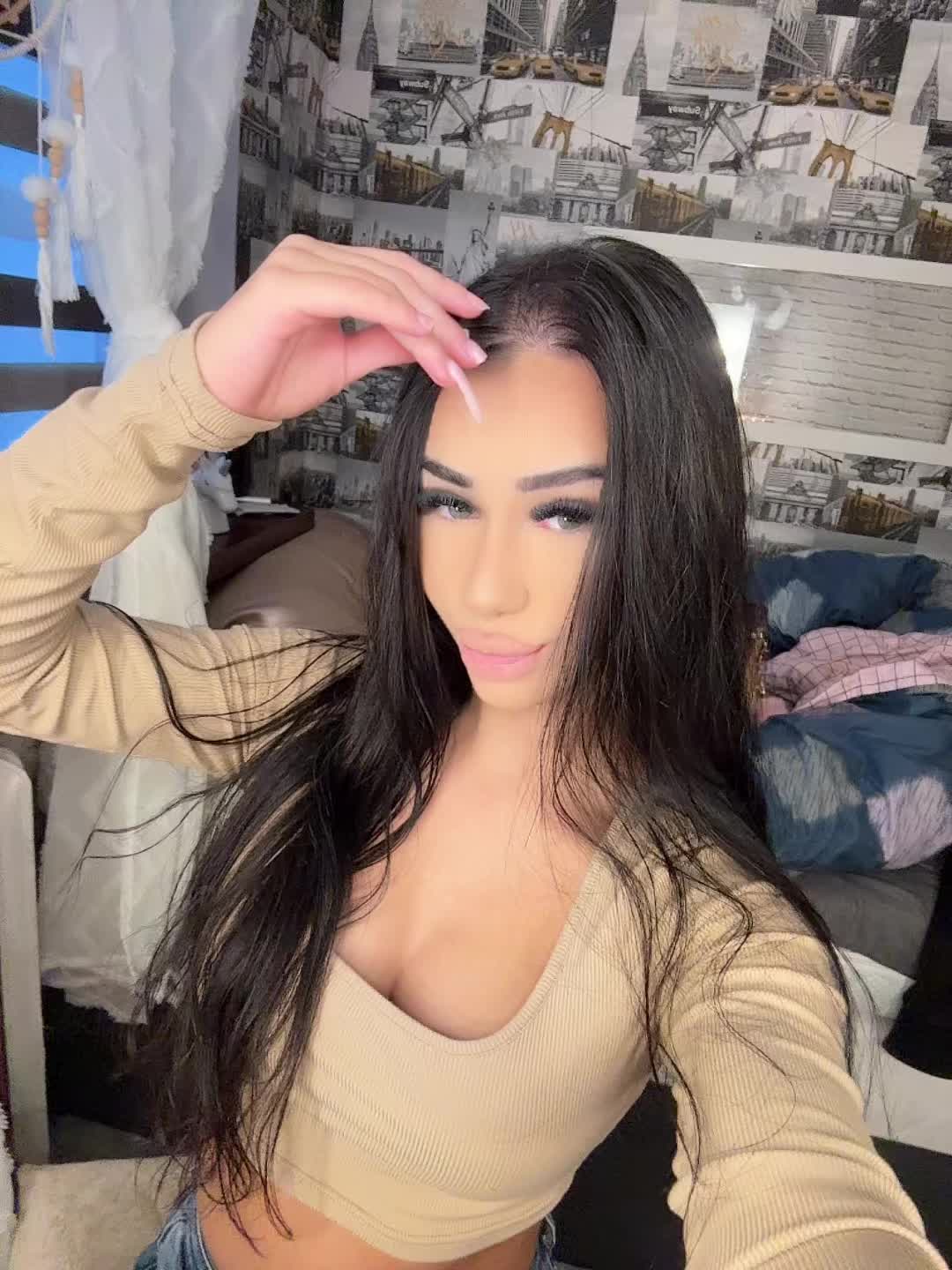 @_victoria