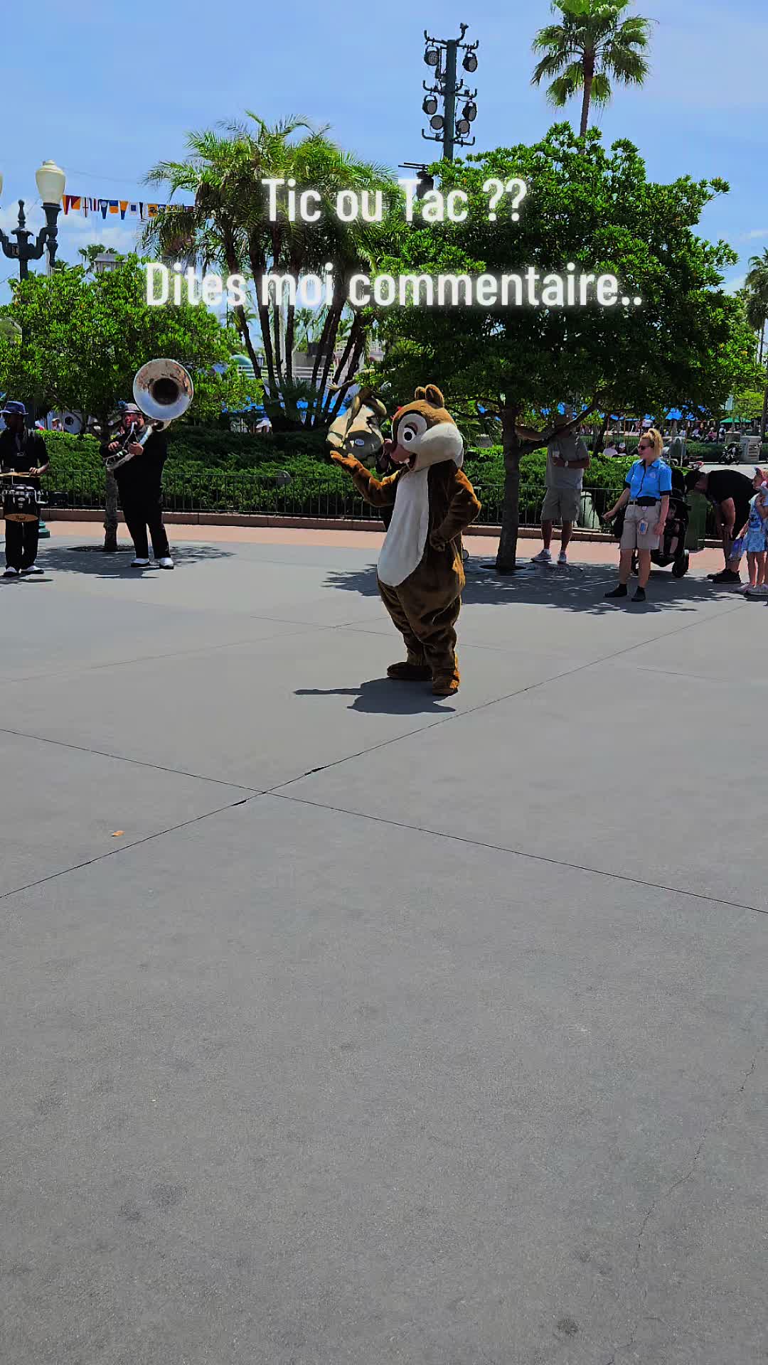 @Disneyparcs Herv&eacute;