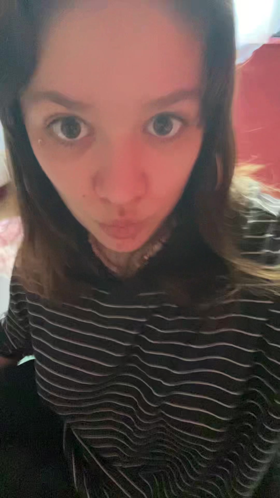 @Ava_hlk
