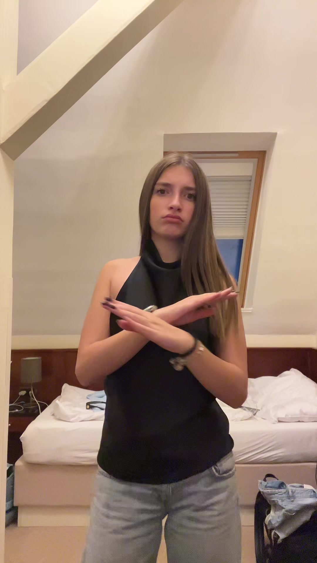 @nicolee