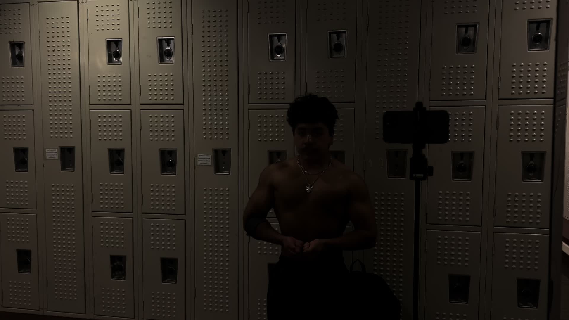 @Ten B