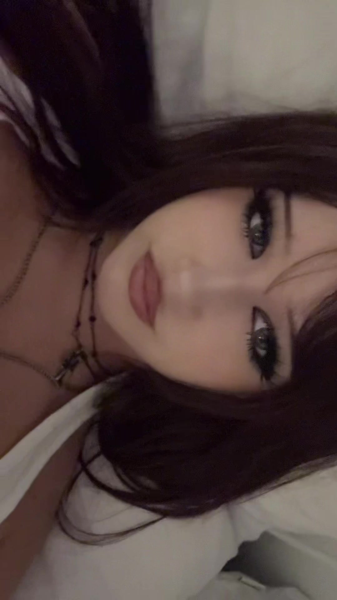 @Q