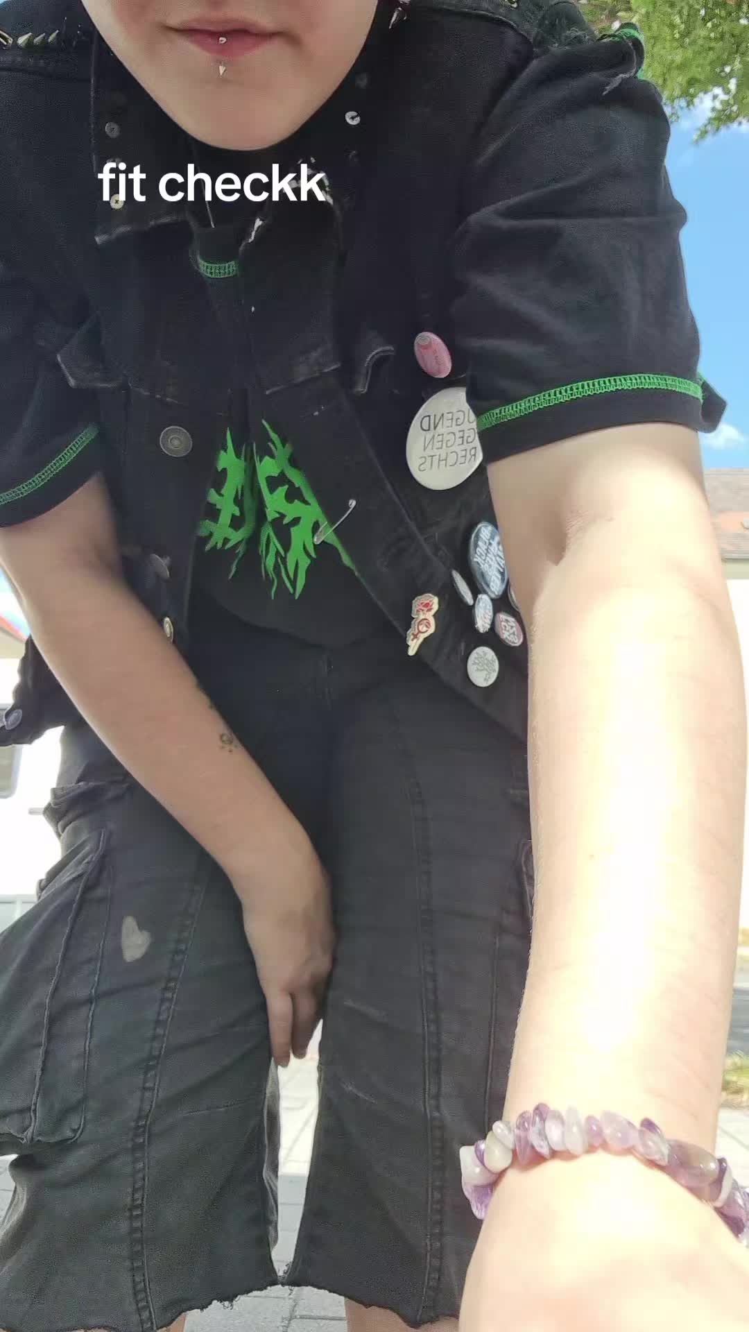 @๐๐ฅญโ๐ถ๐
๐
๐๐ฅด