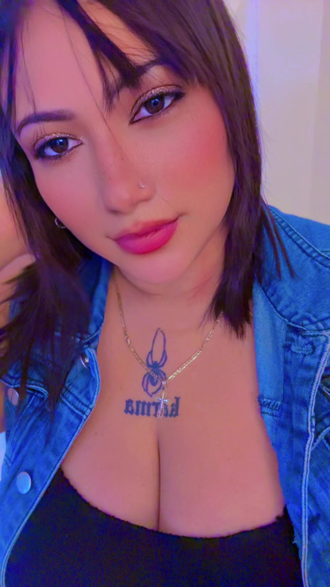@Yoly🕷️