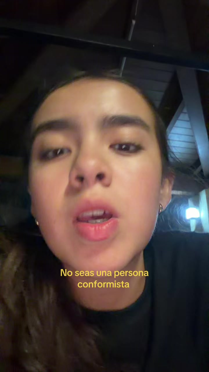 @.alexaaaa___