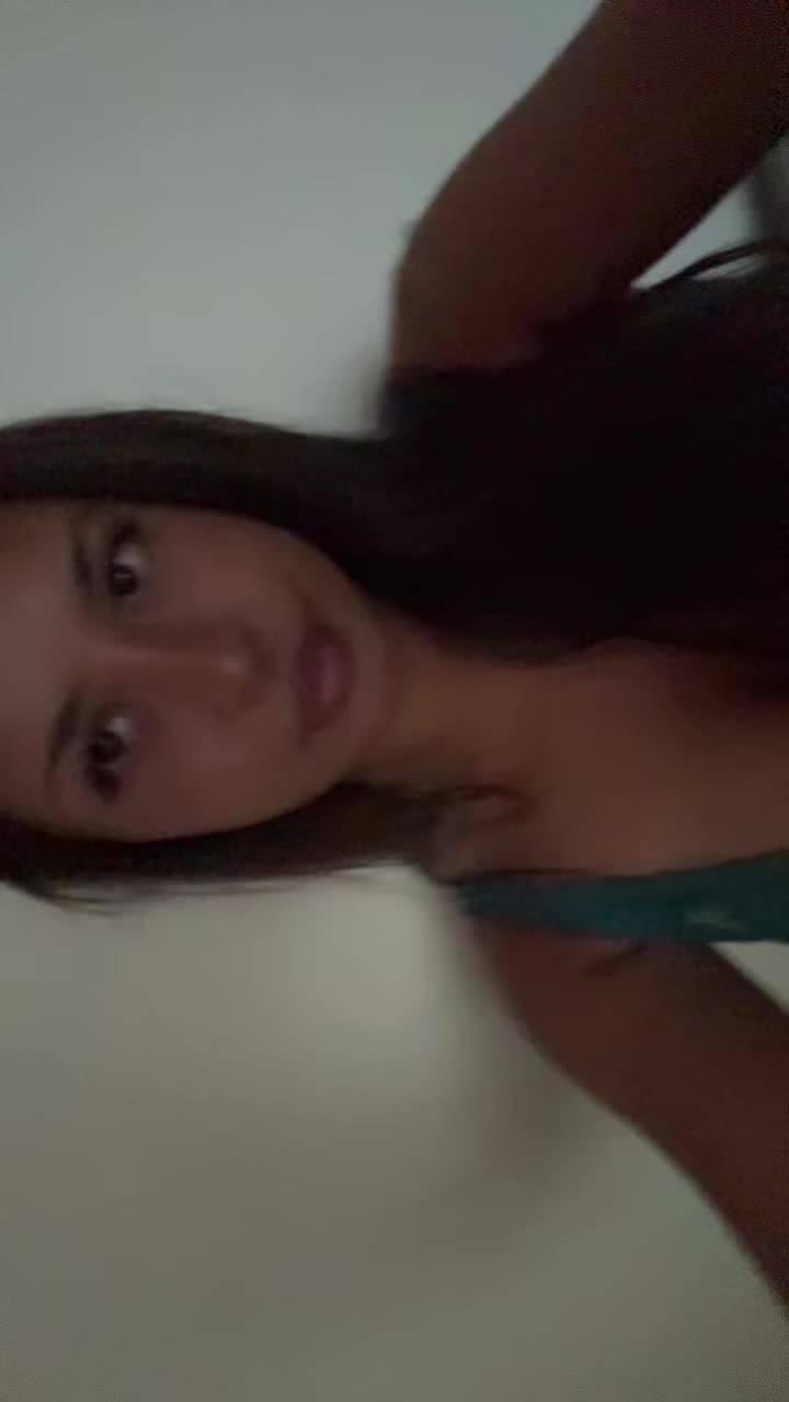 @Sissi Ragone