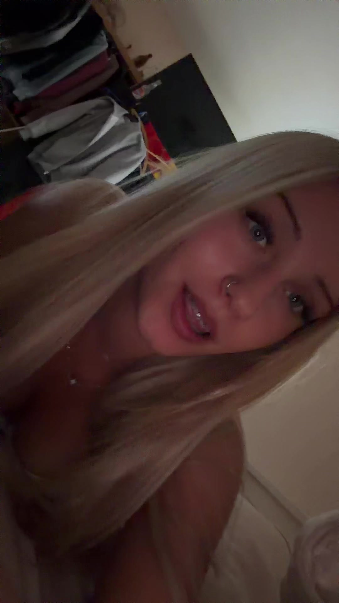 @𝐄&lsquo;🦇