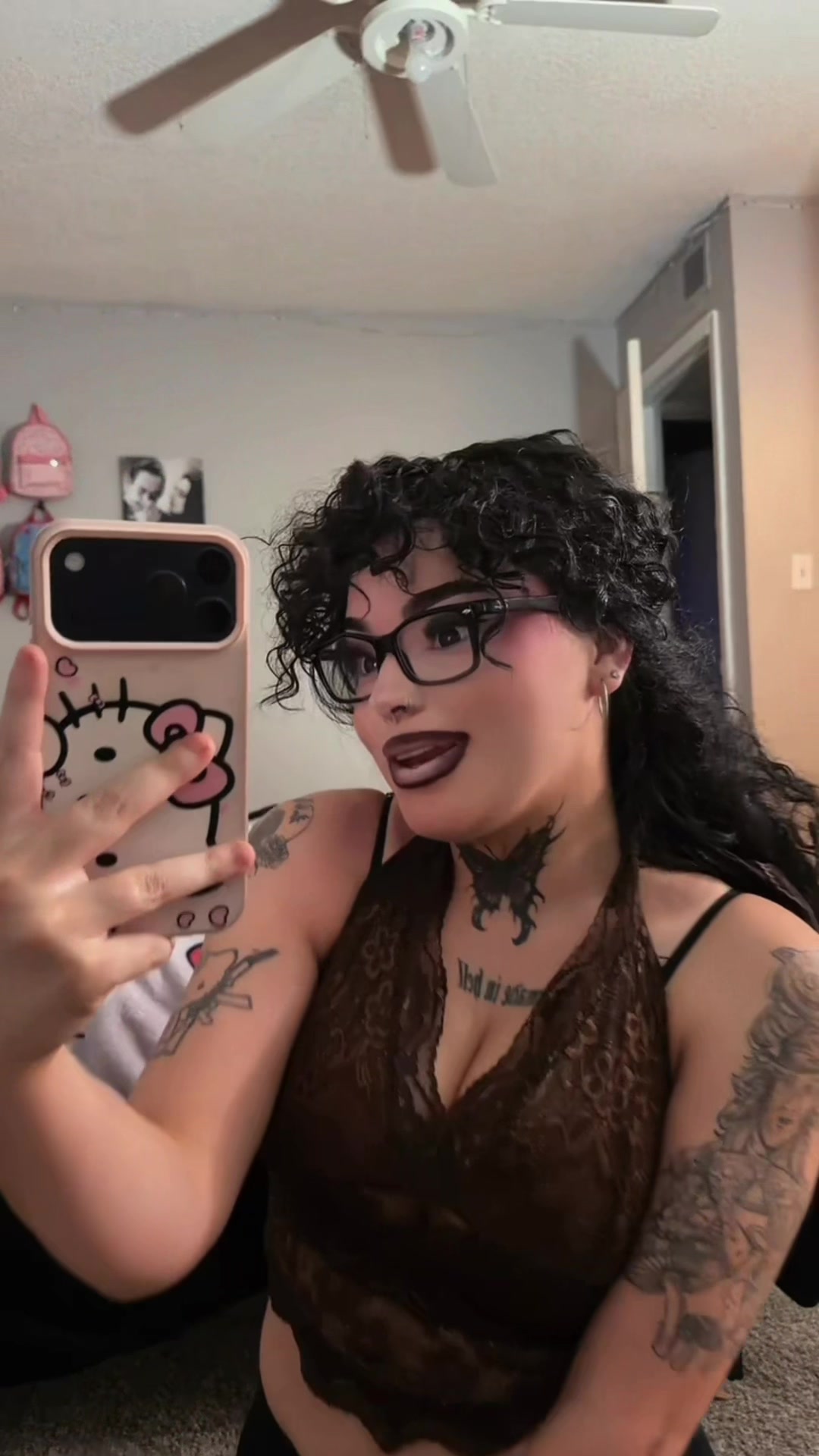 @𝓒𝓱𝓪𝓻𝓵𝓲𝓮🖤🕷️