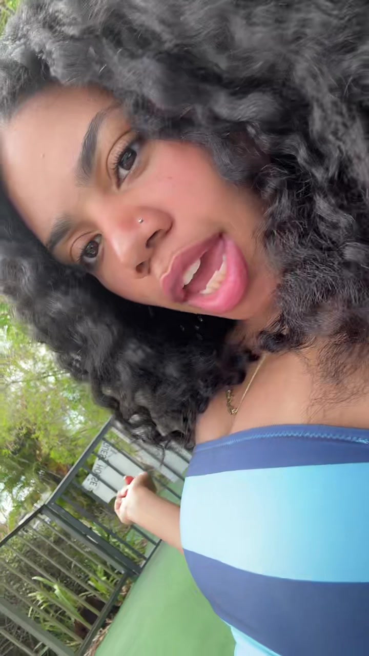@khadeeja