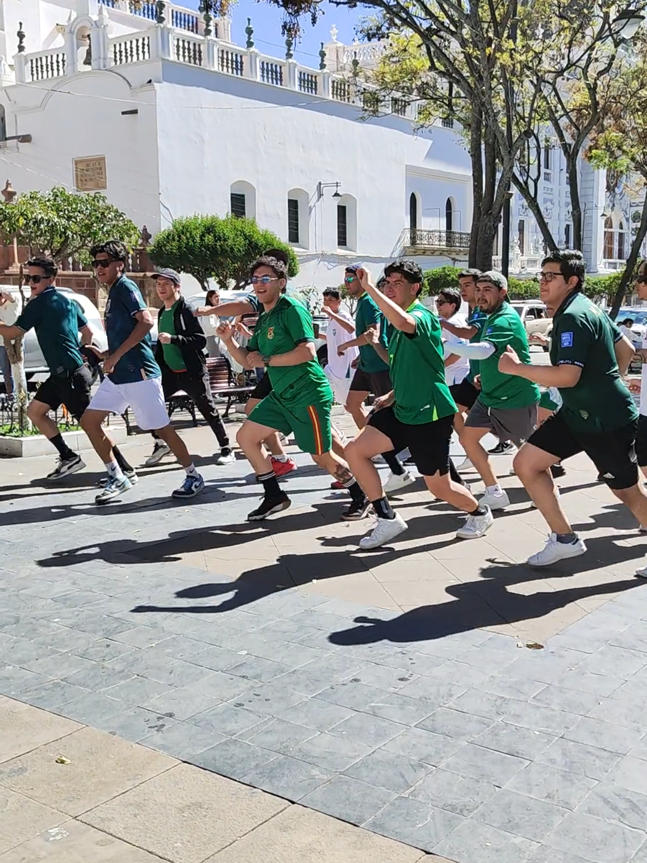 @MARCO LATINODE SUCRE-BOLIVIA
