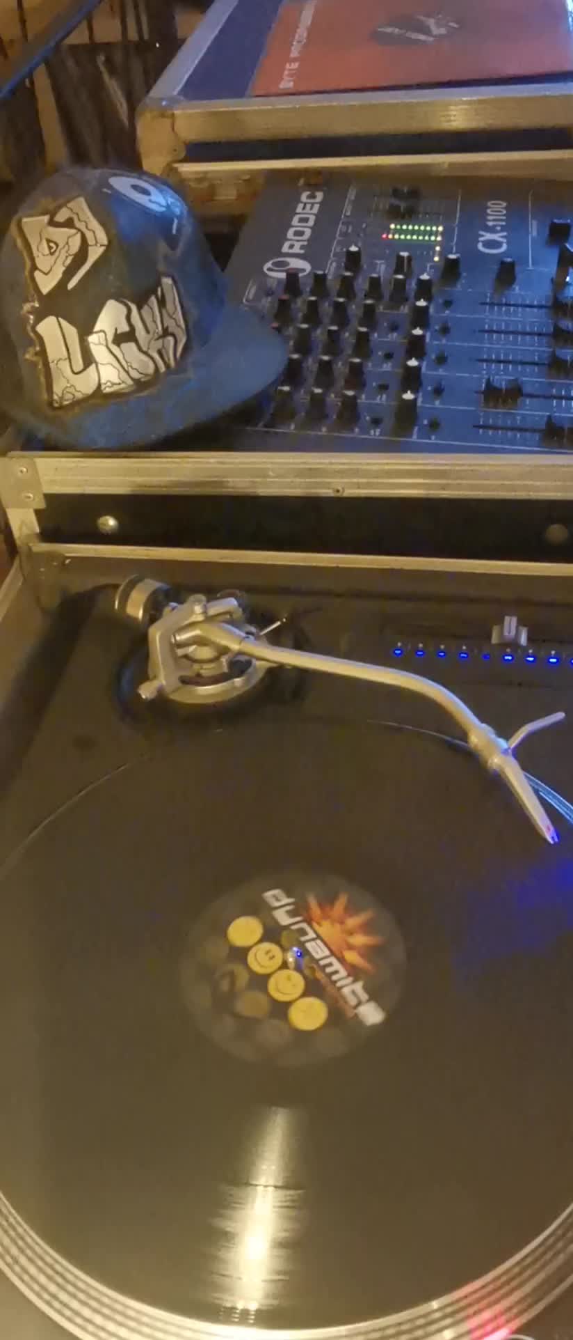 @DJ LUCKY