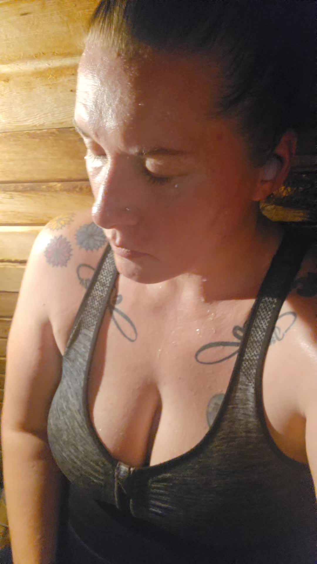 @PoolMommyAK
