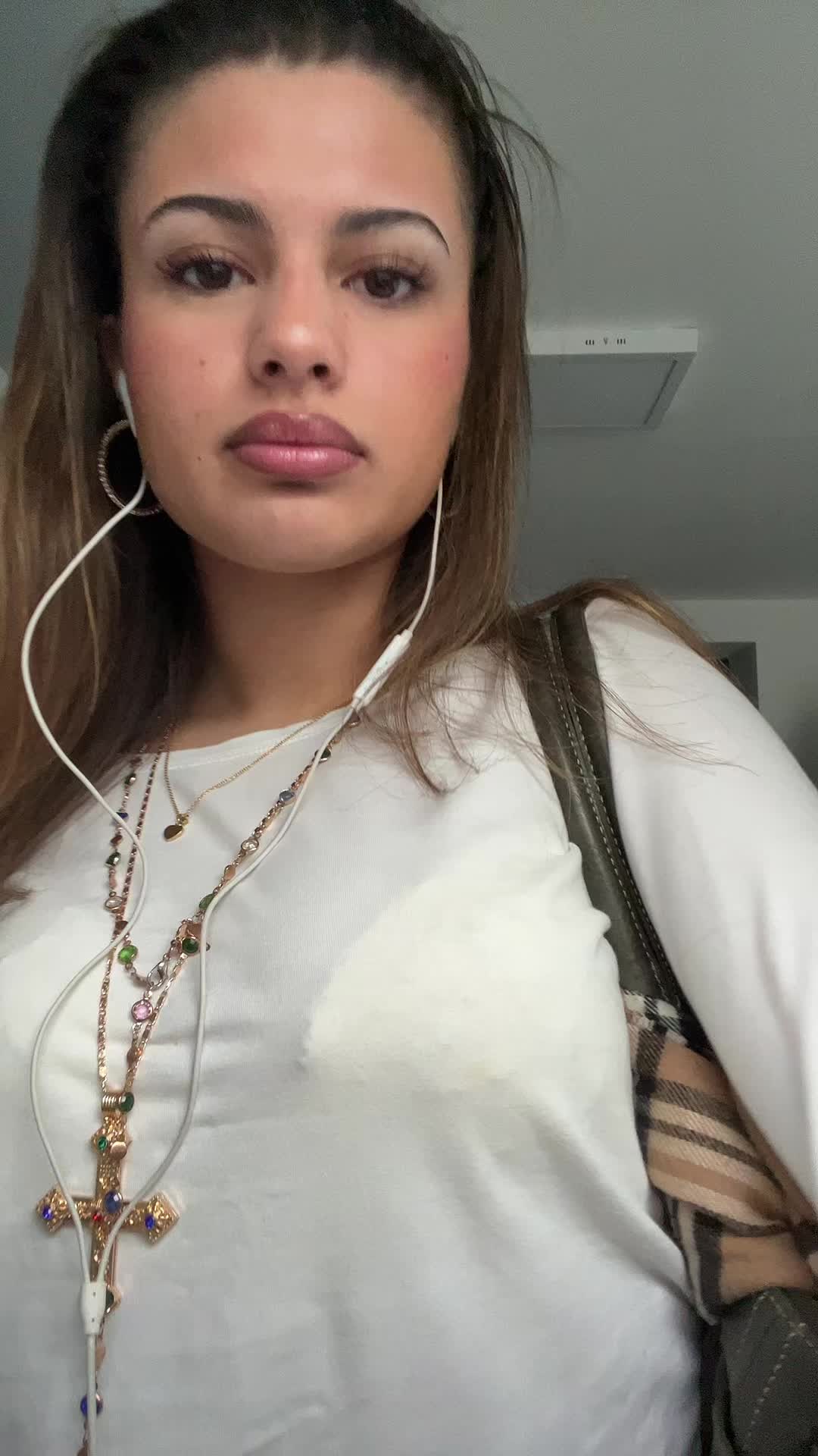 @melina98
