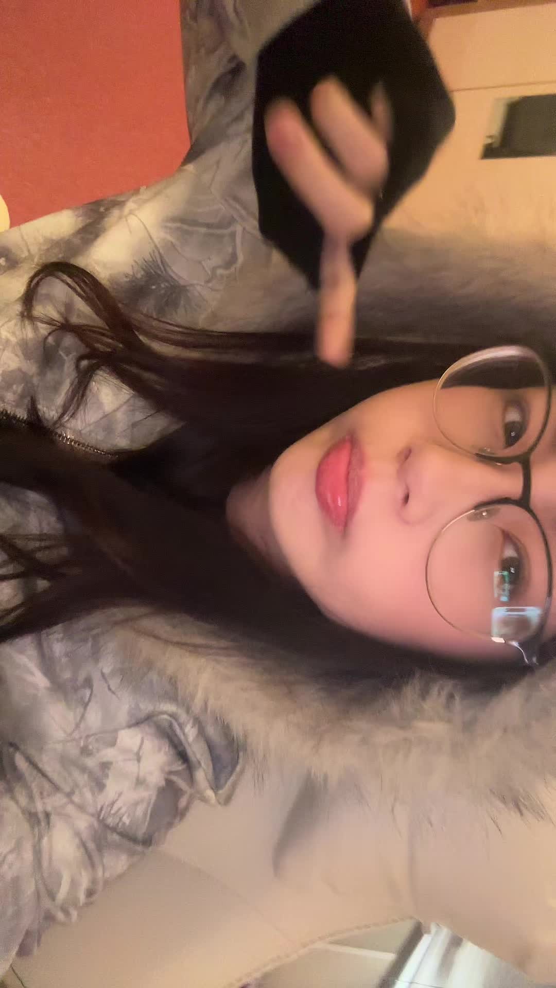@🌑
