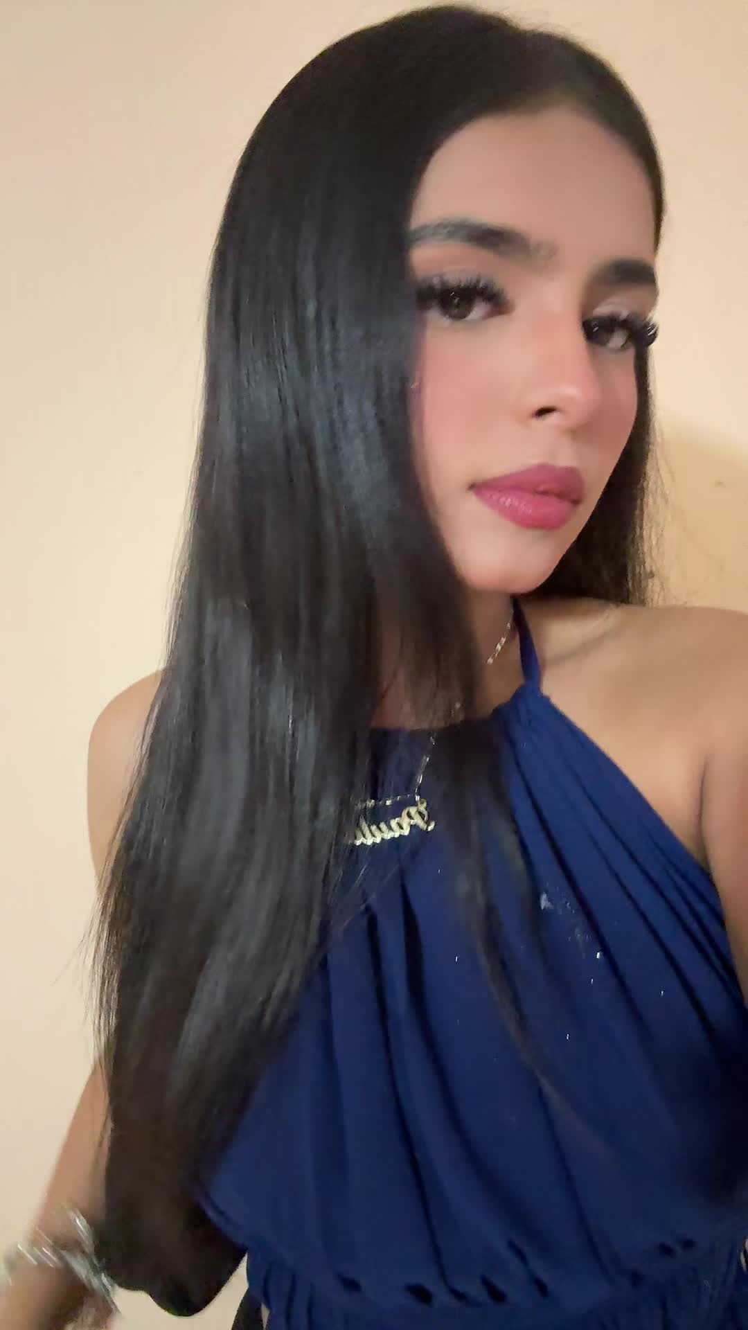 @Paula<3