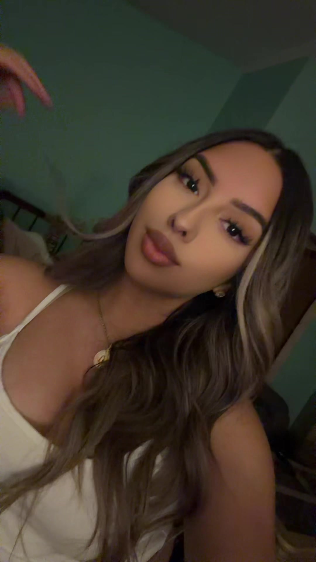 @Eliana ᥫ᭡