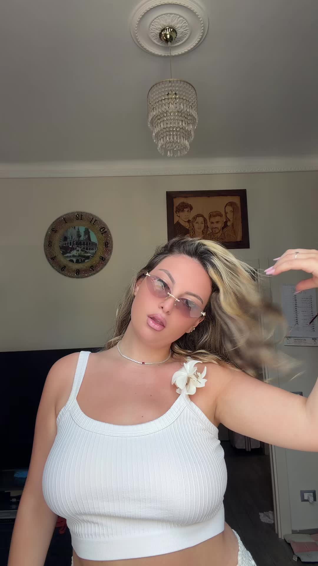 @Eliza🇦🇱