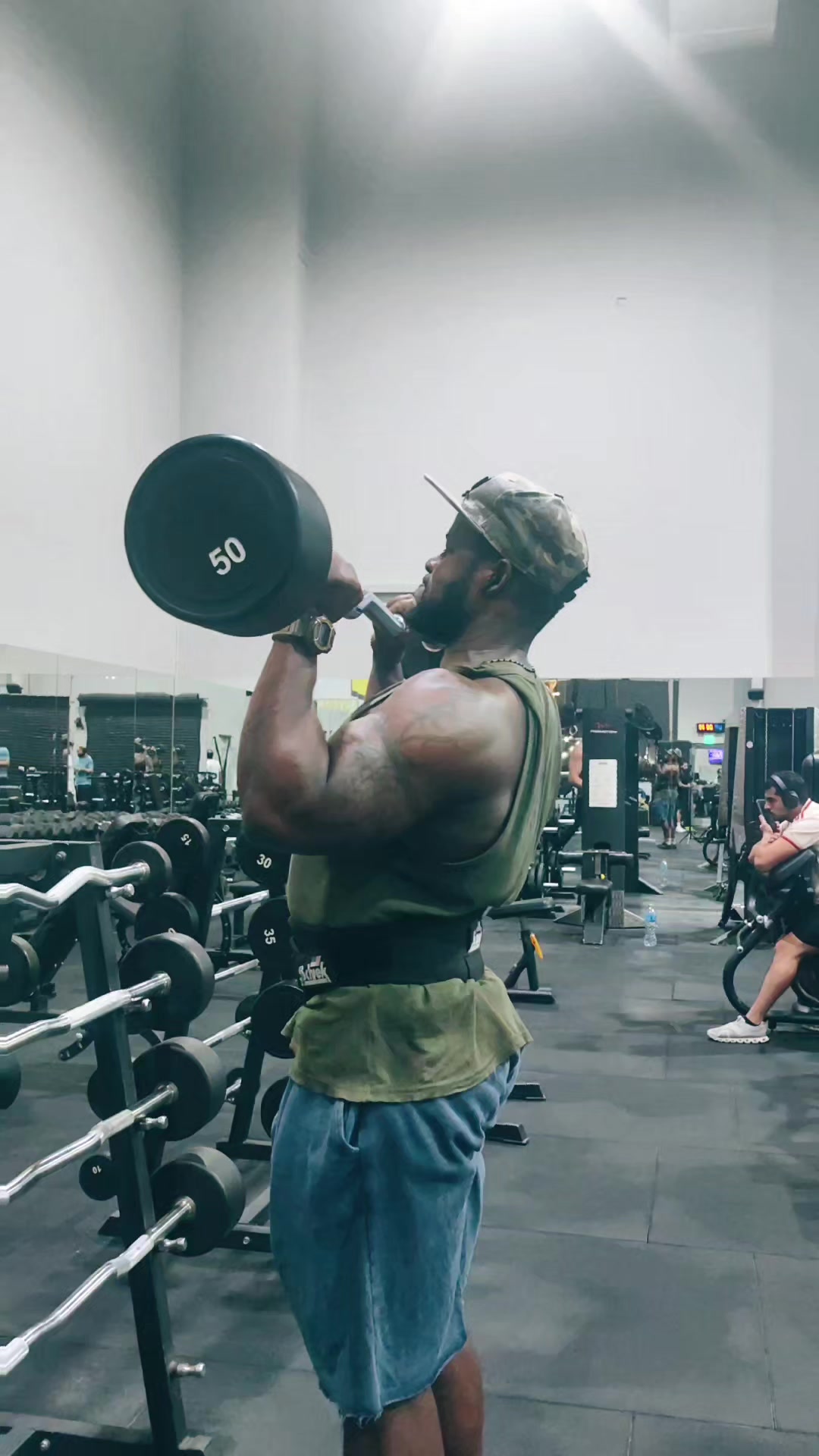 @STONE GYM TRAINER🇹🇬🇬🇭