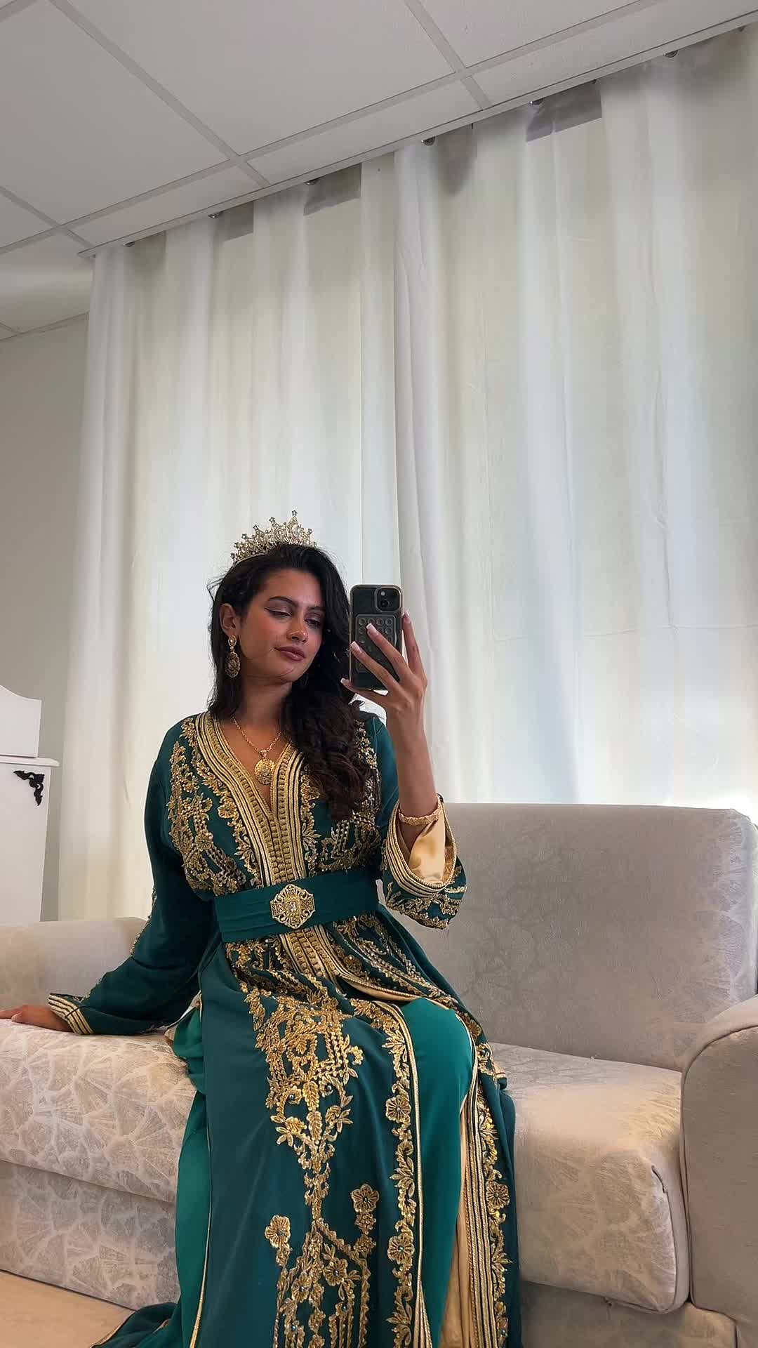 @🦢