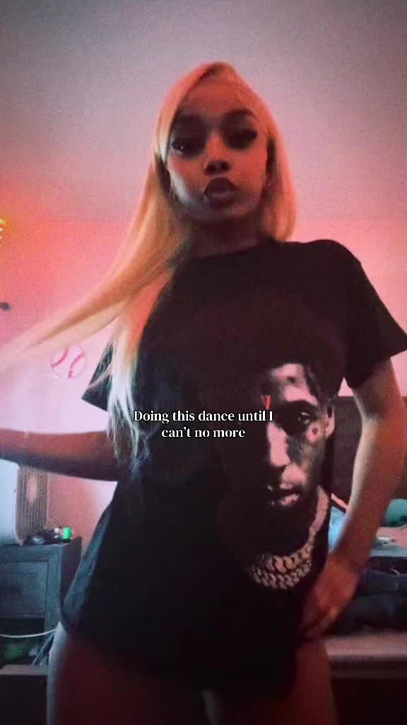 @Prettylilbrownskin