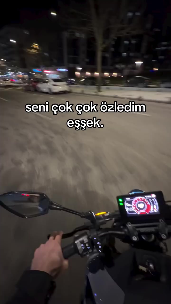 @YM