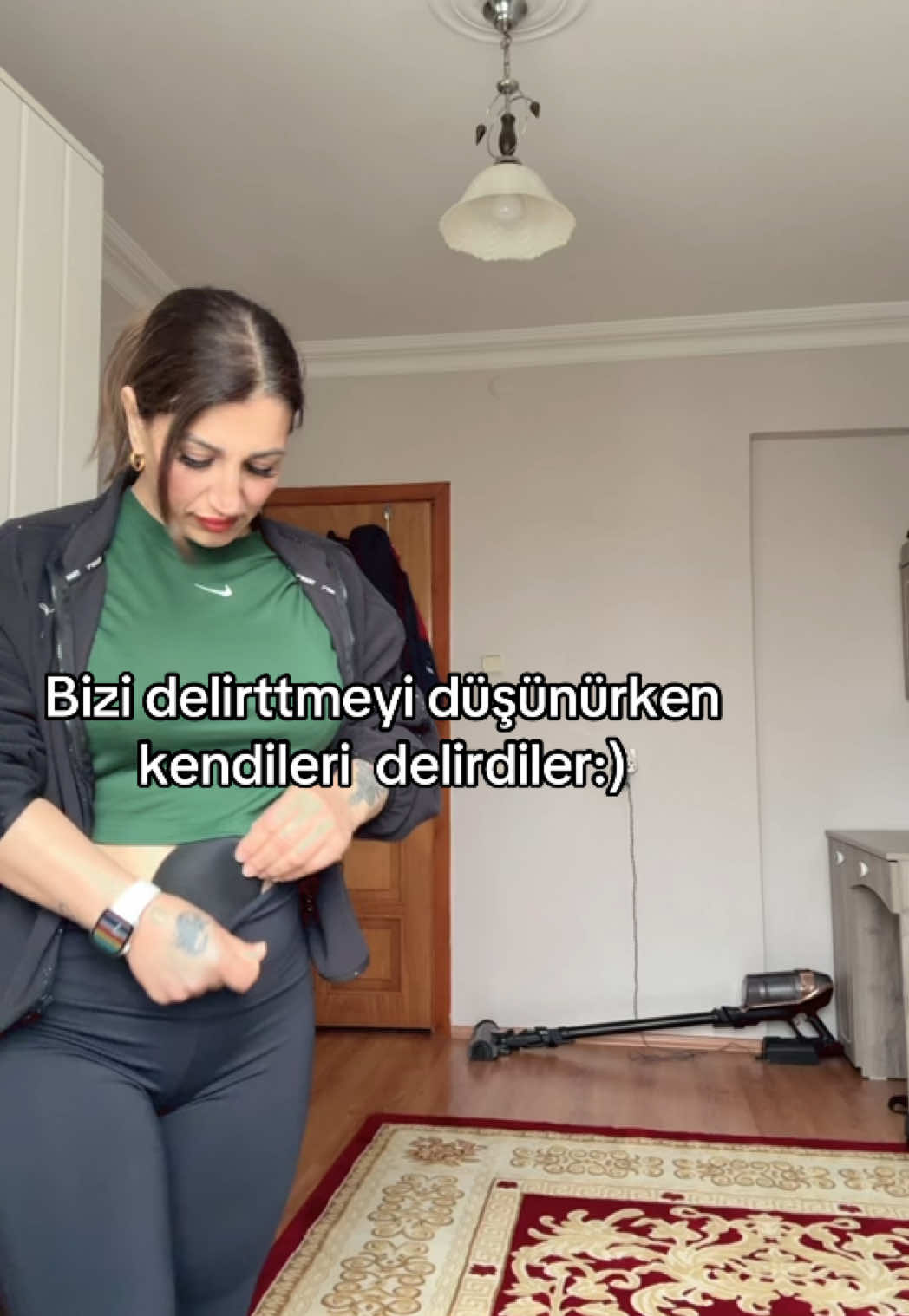 @ZEHRA 🎀