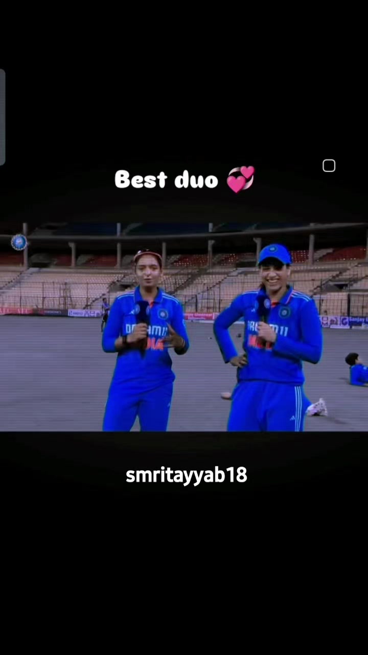 @Smriti Mandhana 18