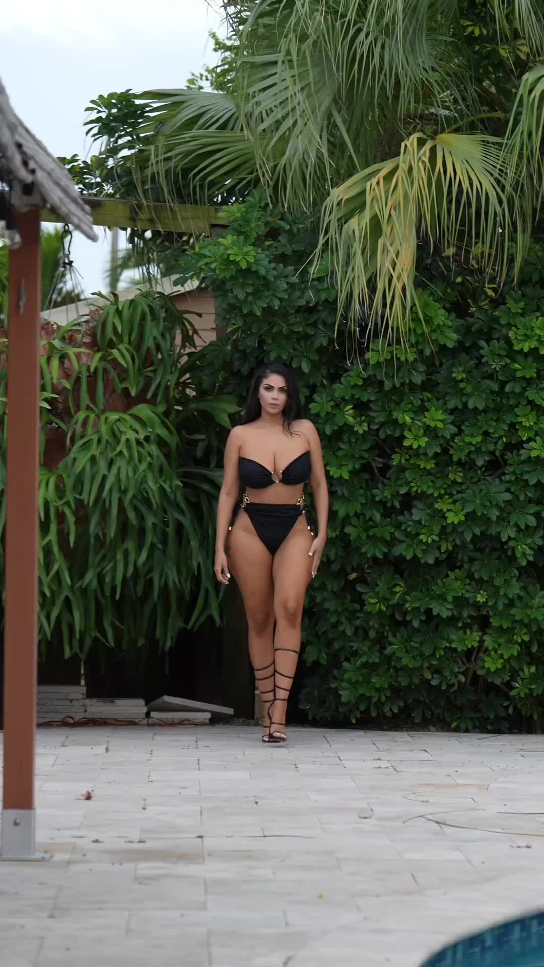 @MsRabbit305