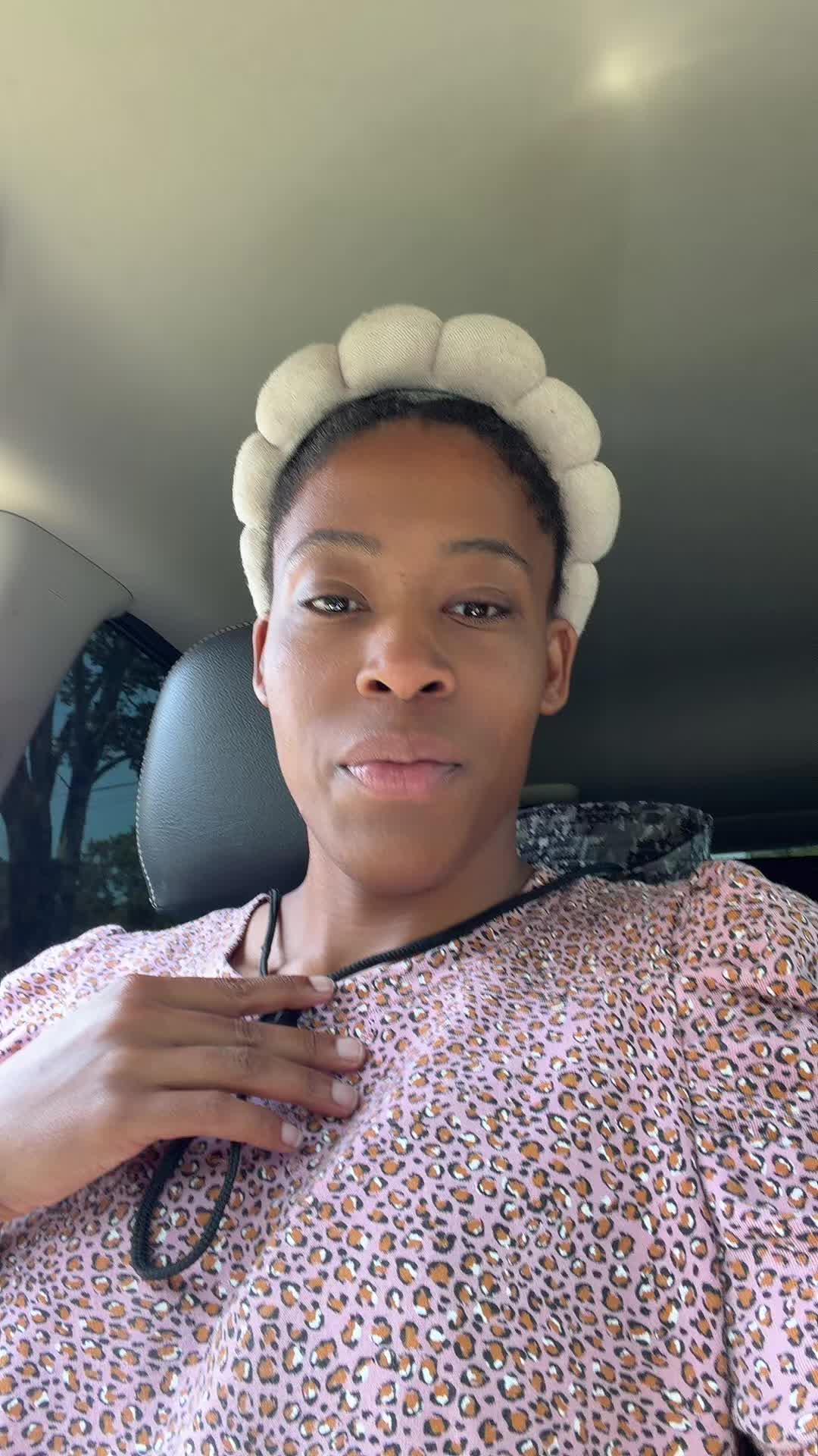 @🌺 Ella 🌺