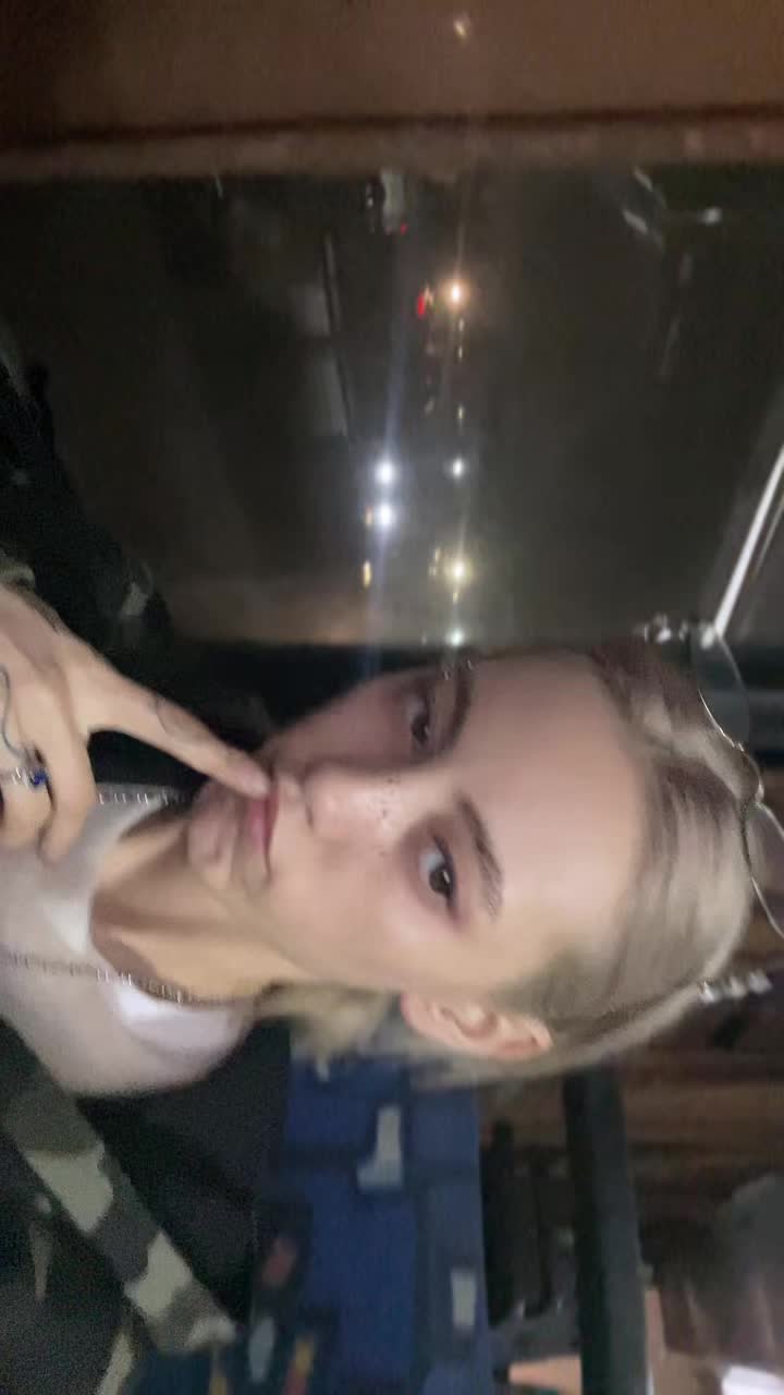 @Nizako