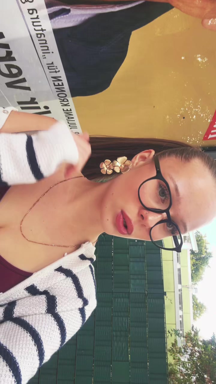 @𝐙𝐮𝐳𝐚𝐧𝐧𝐚🪽🍂🥂